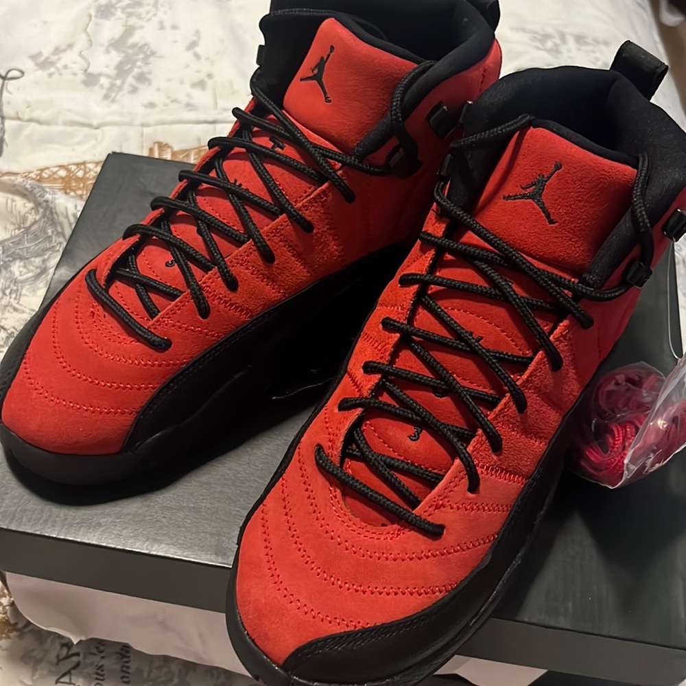 Retro Jordan’s brand new in box never worn, Big kids size 7y